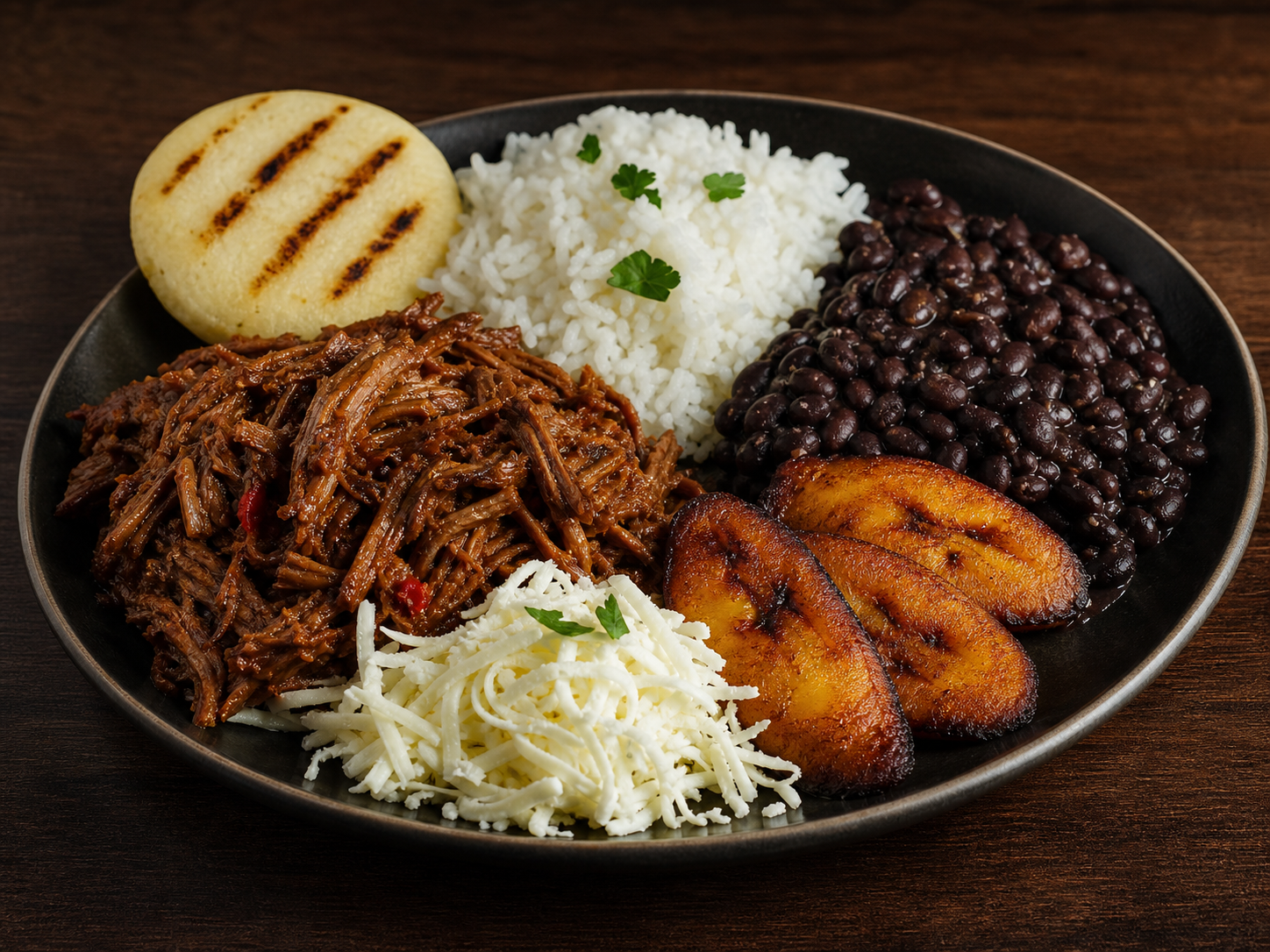 Platos y fachada de Ka-Kike